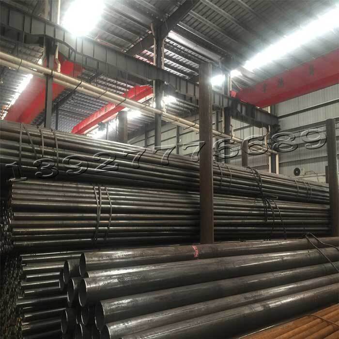 焊管倉庫內的產品 焊管倉庫內的產品