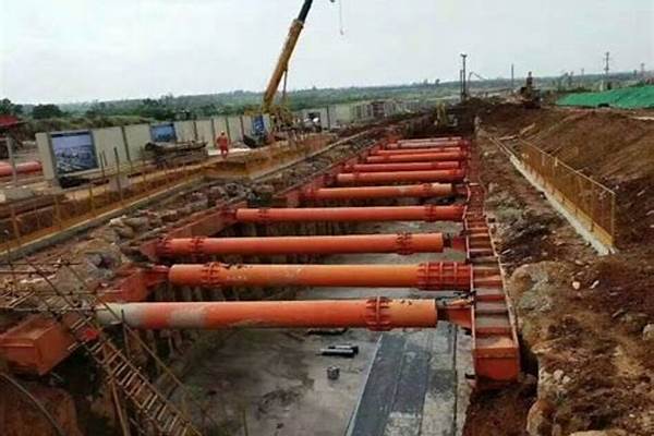 鋼管內支撐_鋼管內支撐架搭設示意圖